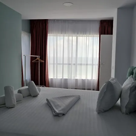 Апартаменты Panoramic Sea View *